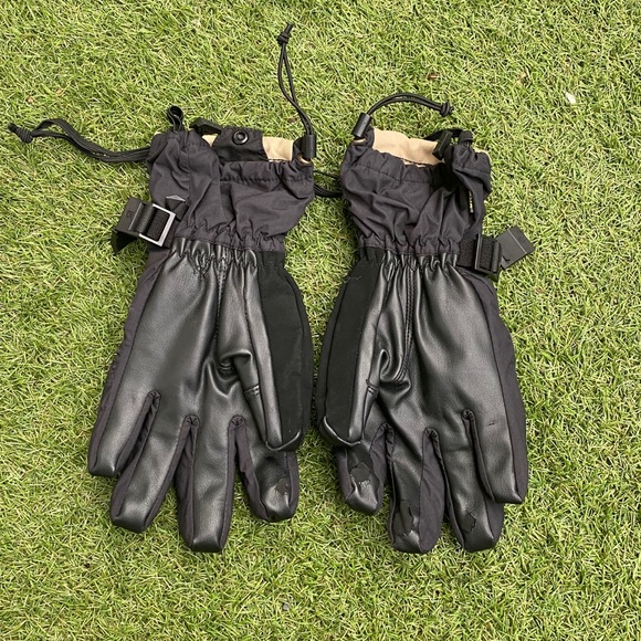 Burton Ski/Snowboard gloves - Picture 3 of 6